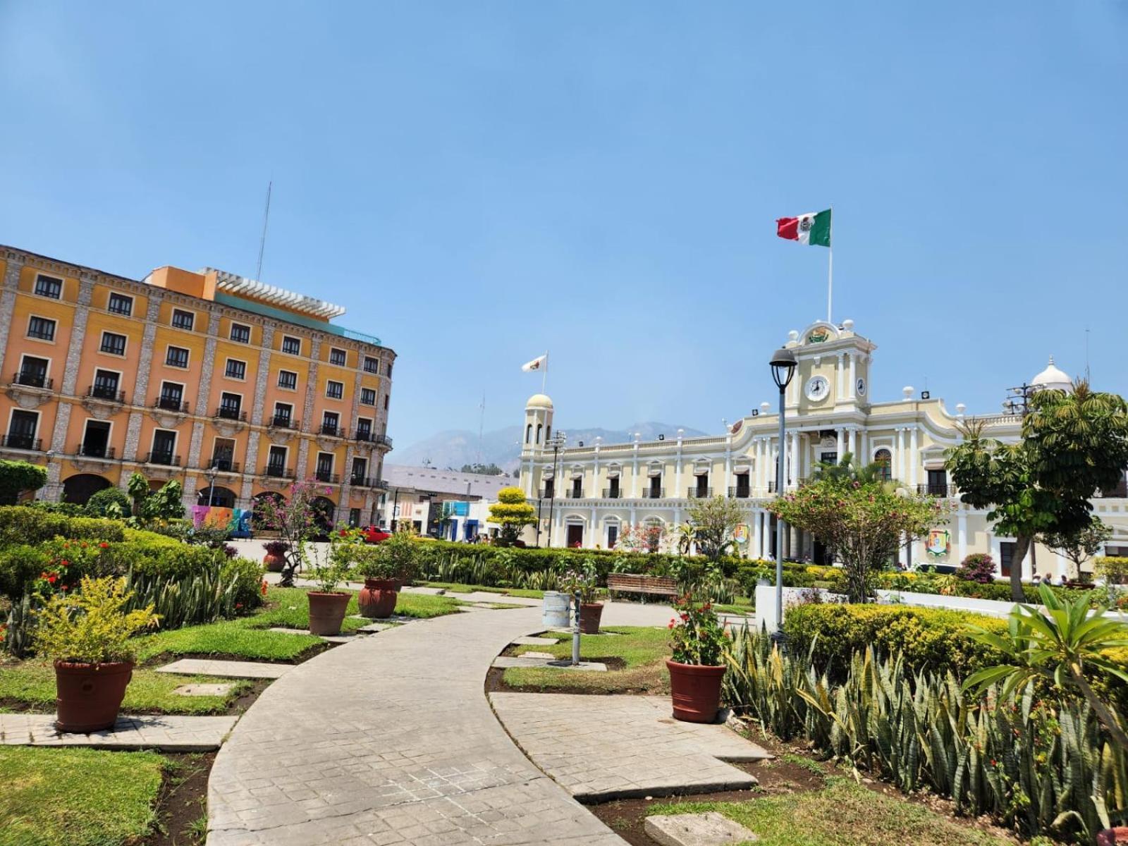 Hotel El Mexicano Tepic Centro Exteriör bild